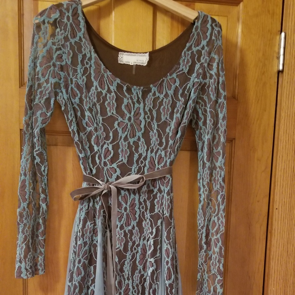 Beautiful dress from Altar'd State